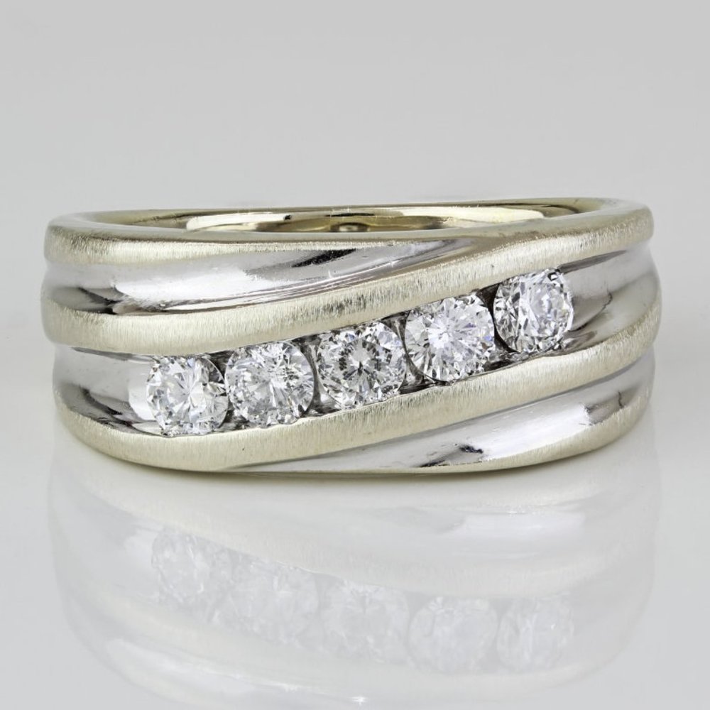 14k White Gold Diamond Wedding / Anniversary Band Ring